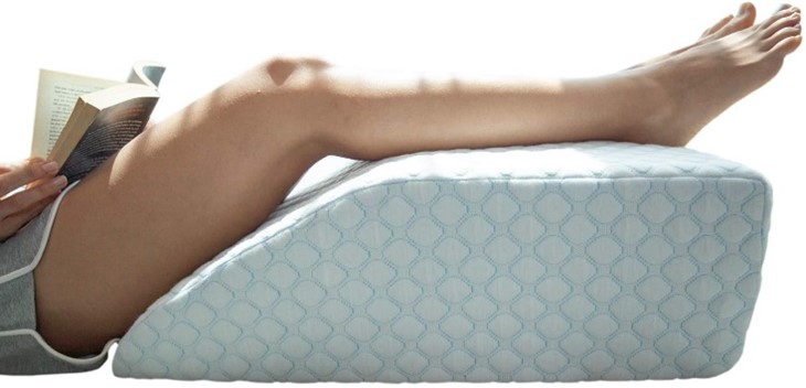 LENORA Elevating Leg Rest Pillow - - Leg Cramps in Seniors