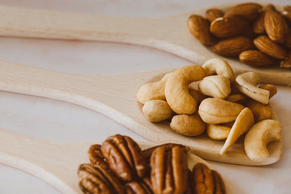 Almonds-Peanuts-Walnuts - How to Lose Fat Quickly