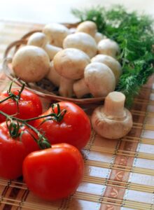 How To Keep The Heart Healthy - Healthy Foods 14 Fresh Tomatoes on a Table - How to Keep the Heart Healthy