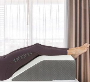KOLBS Flat top Leg Elevation Pillow - How to Treat Arthritis and Sleep Problems